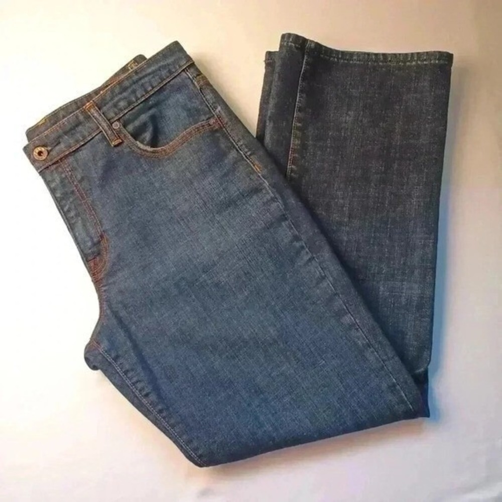 Gap Womens Mid Rise Classic Fit Straight Leg Jeans Size 12 Dark Blue Indigo
